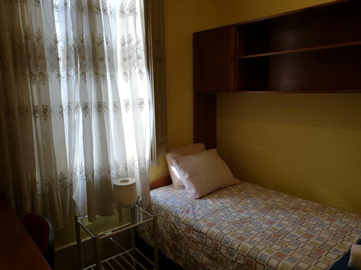 Guesthouse Monsanto ポルト エクステリア 写真